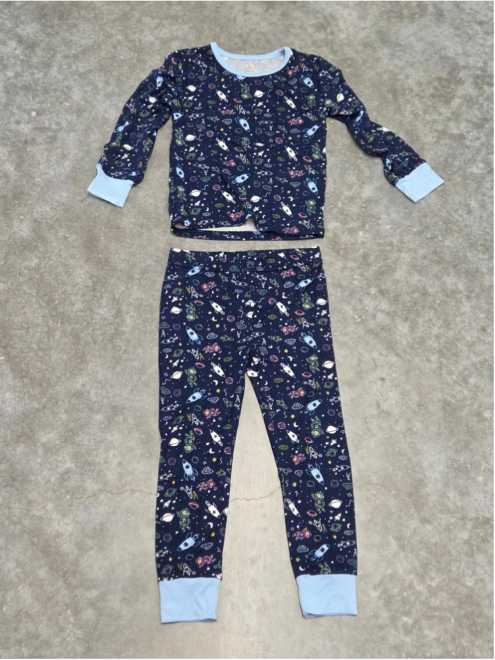 Tahari Kids Rocket Pajama Set Blast Off To Bed Outer Space Size 4T
